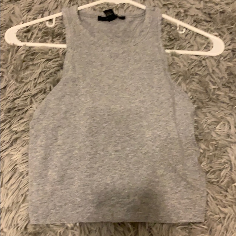 gray crop top tank top